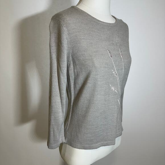 Evan Picone Gray Floral Embroidered 3/4 Sleeve Sweater Womens Size Small Vintage - Picture 2 of 10